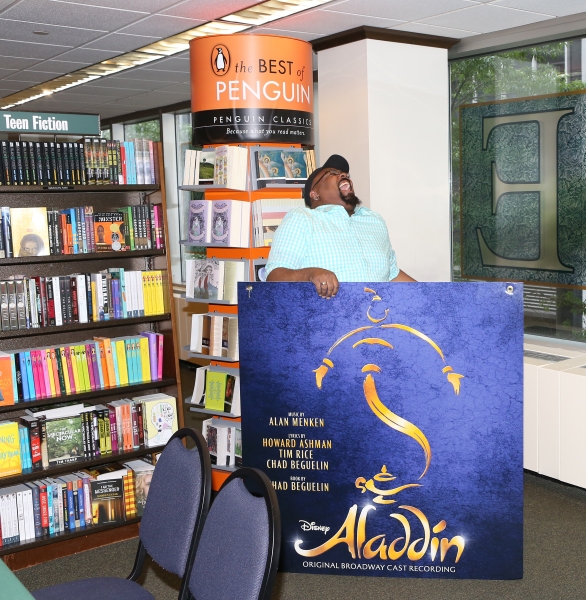 Photo Coverage: Inside the ALADDIN CD Signing Image