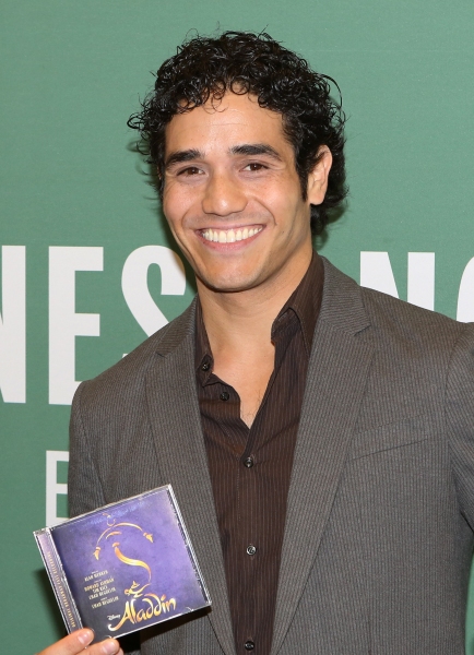 Photo Coverage: Inside the ALADDIN CD Signing Image