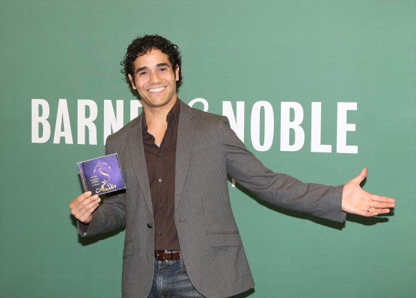 Photo Coverage: Inside the ALADDIN CD Signing Image