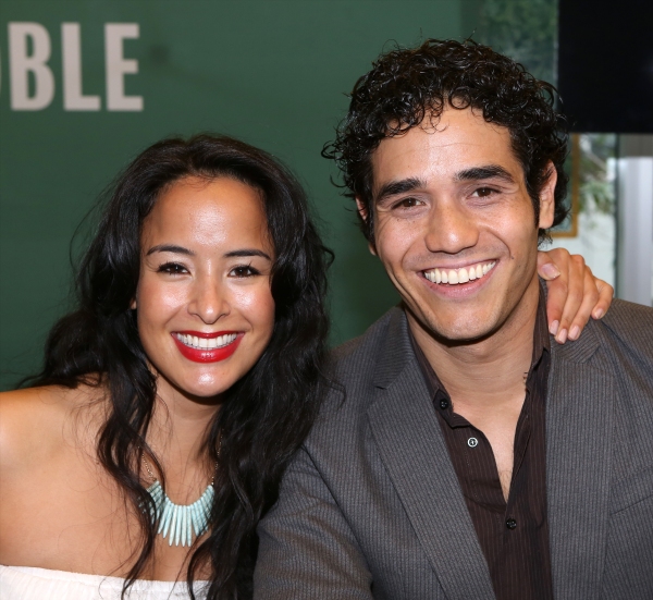 Photo Coverage: Inside the ALADDIN CD Signing Image