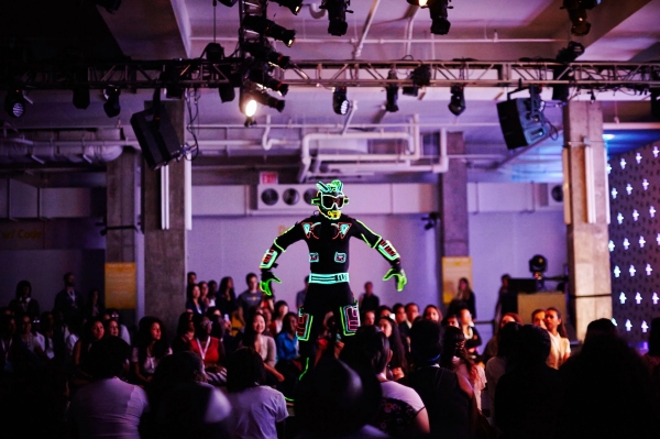 Photo Flash: Miral Kotb and iLUMINATE Celebrate Google's 'Made with Code' Event Image