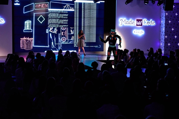 Photo Flash: Miral Kotb and iLUMINATE Celebrate Google's 'Made with Code' Event Image