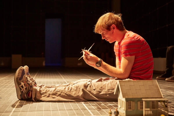 Photo Flash: First Look at West End Return of THE CURIOUS INCIDENT OF THE DOG IN THE NIGHT-TIME Image