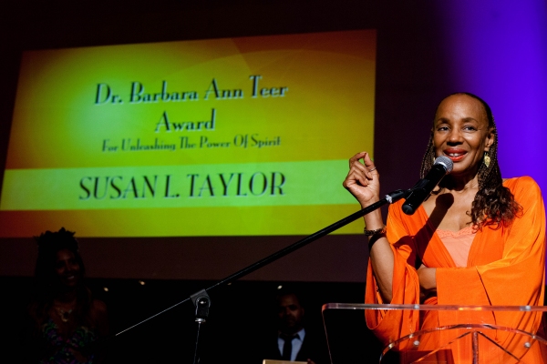 Photo Flash: National Black Theatre Celebrates 2014 Spirit Awards Gala 