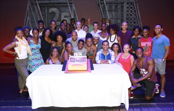 Photo Coverage: MOTOWN Celebrates 500th Performance at Lunt-Fontanne Theatre! Image
