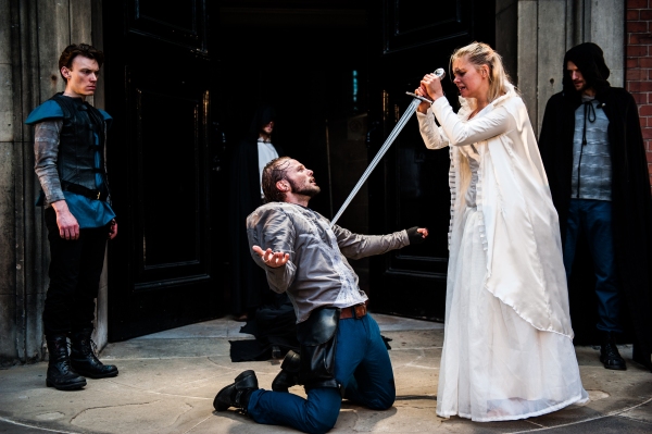 Mark Hawkins as Catesby, David Hywel Baynes as Richard, Duke of Gloucester & Anne-Mar Photo