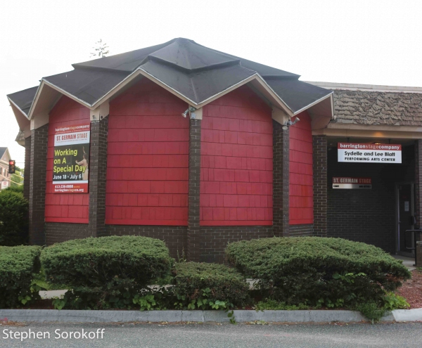 Sydelle & Lee Blatt Performing Arts Center Photo