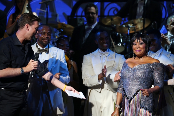 Director Warren Carlyle, Dule Hill and Patti LaBelle with the ensemble cast  Photo