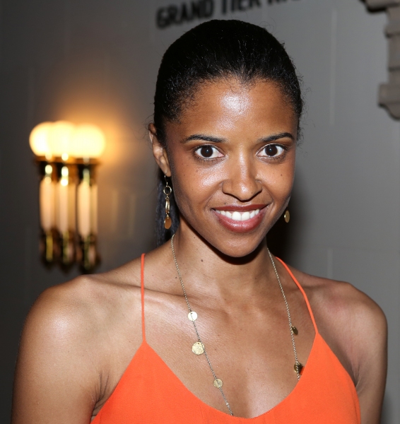 Renee Elise Goldsberry Photo