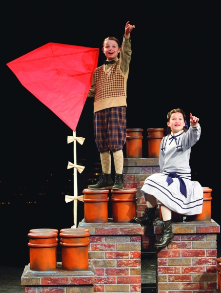 Photo Flash: First Look at MARY POPPINS at Music Circus Image