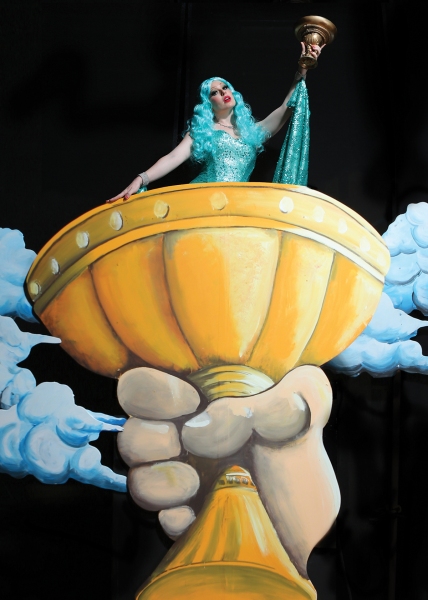 Photo Flash: First Look at DHT's SPAMALOT with Laurence Paxton & Kalia Medeiros Image