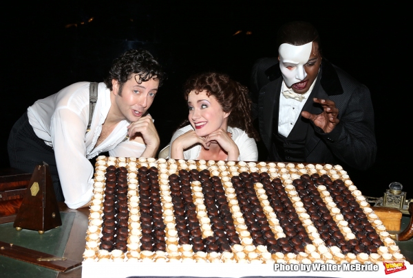 Photo Coverage: Norm Lewis, Sierra Boggess & THE PHANTOM OF THE OPERA Cast Celebrate 11,000 Backstage!  Image
