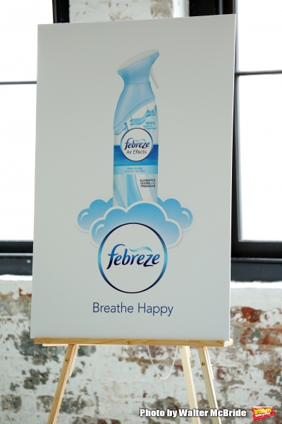 Photo Coverage: GLEE's Jane Lynch Launches 'Noseblindness' Campaign with Febreze Image