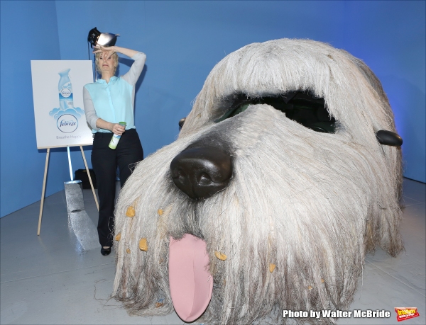 Photo Coverage: GLEE's Jane Lynch Launches 'Noseblindness' Campaign with Febreze Image