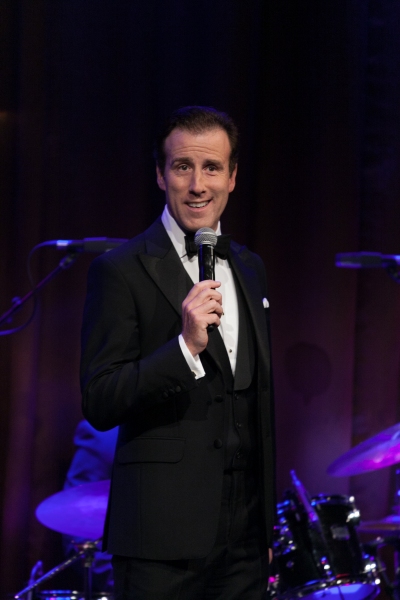 Photo Coverage: Du Beke, Strallen and Forsyth at The Hippodrome Casino  Image