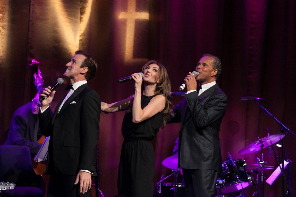 Photo Coverage: Du Beke, Strallen and Forsyth at The Hippodrome Casino  Image