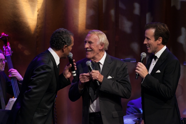 Photo Coverage: Du Beke, Strallen and Forsyth at The Hippodrome Casino  Image