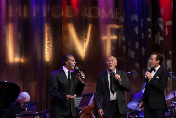 Photo Coverage: Du Beke, Strallen and Forsyth at The Hippodrome Casino  Image