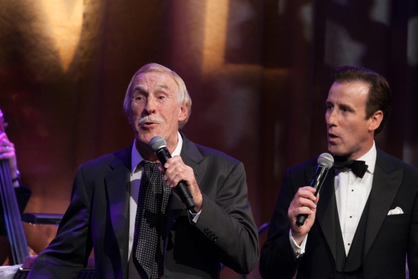 Photo Coverage: Du Beke, Strallen and Forsyth at The Hippodrome Casino  Image