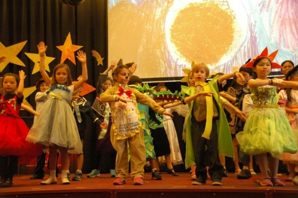 Photo Flash: Beijing Playhouse Academy of Performing Arts' LITTLE PRINCE Image