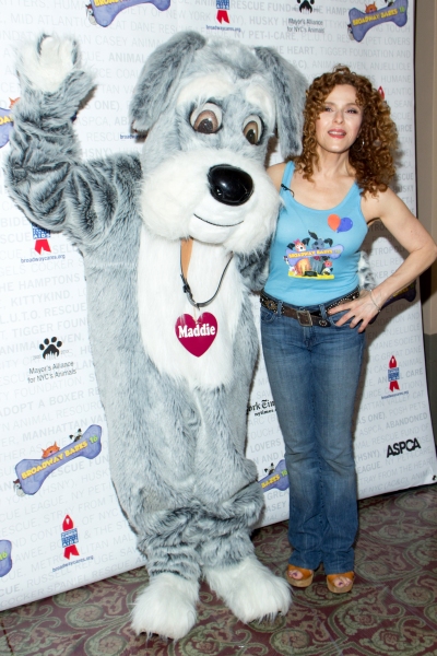 Photo Coverage: The Stars Arrive at Broadway Barks 16, Part One Image