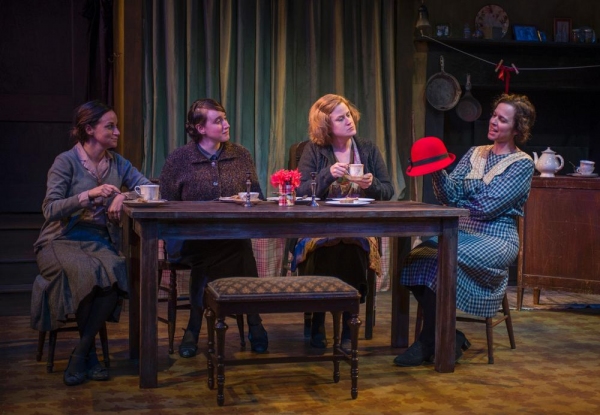 Photo Flash: Griffin Theatre's MEN SHOULD WEEP, Now Playing Through 8/10 
