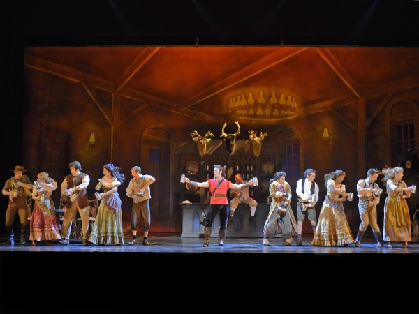 Photo Flash: First Look at Gwen Hollander, Garrett Marshall and More in Musical Theatre West's BEAUTY AND THE BEAST Starring Image