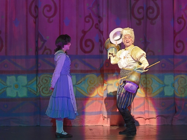 Photo Flash: First Look at Gwen Hollander, Garrett Marshall and More in Musical Theatre West's BEAUTY AND THE BEAST Starring Image