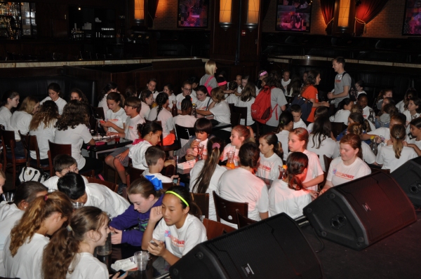 Photo Coverage: VIOLET's Emma Howard Meets with Camp Broadway Kids Image