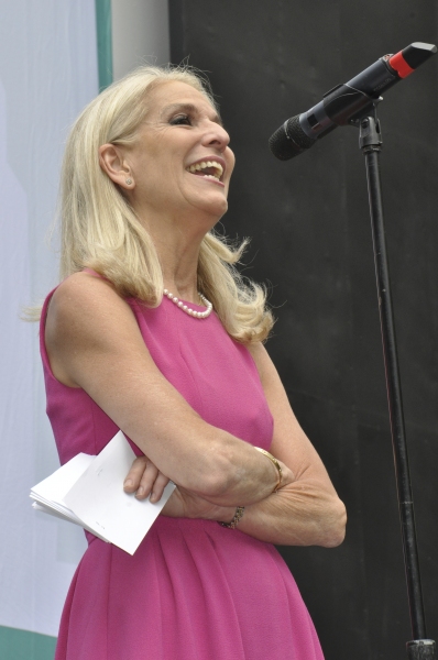 Photo Coverage: Casts of LES MISERABLES, PIPPIN & More Belt It Out at BROADWAY IN BRYANT PARK!  Image