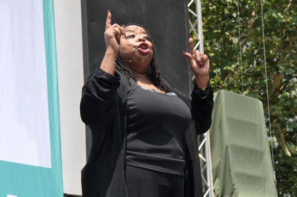 Photo Coverage: Casts of LES MISERABLES, PIPPIN & More Belt It Out at BROADWAY IN BRYANT PARK!  Image