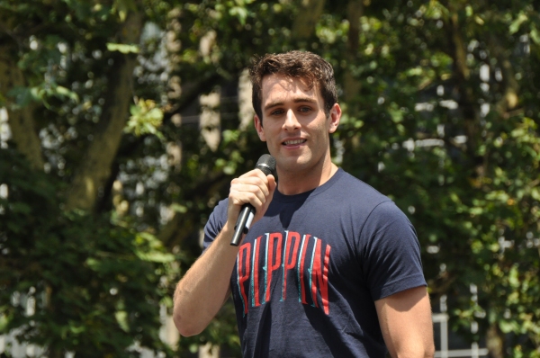 Photo Coverage: Casts of LES MISERABLES, PIPPIN & More Belt It Out at BROADWAY IN BRYANT PARK!  Image