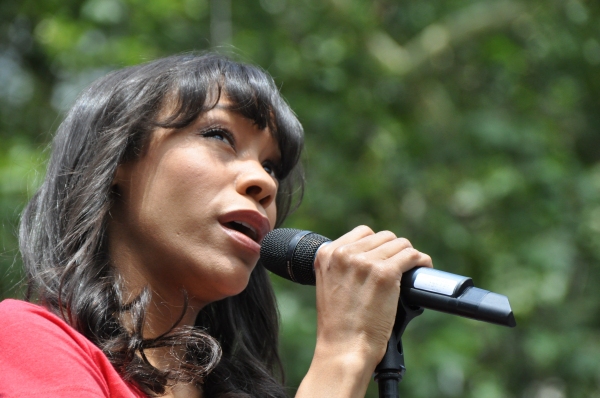 Photo Coverage: Casts of LES MISERABLES, PIPPIN & More Belt It Out at BROADWAY IN BRYANT PARK!  Image