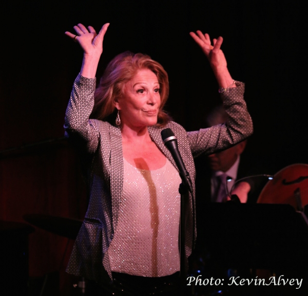 Photo Flash: Linda Lavin Proves EVERY TIME'S THE FIRST TIME at Birdland Image