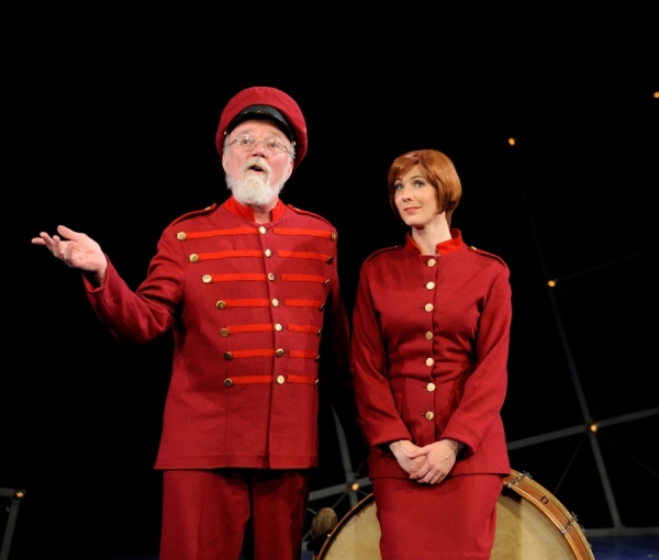 Photo Flash: Ocean State Theatre's GUYS AND DOLLS, Now Playing Image