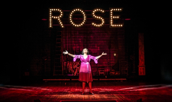 Photo Flash: Leslie Uggams Takes 'Rose's Turn' in Connecticut Rep's GYPSY! Image