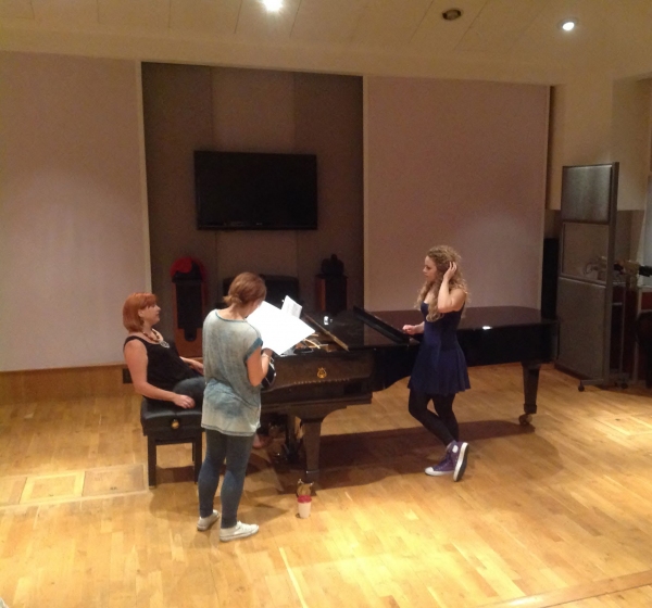 Photo Coverage: EDGES With Carrie Hope Fletcher, Emma Hatton & Niall Sheehy! Image
