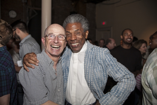 Photo Flash: DROP DEAD PERFECT, Starring Everett Quinton, Opens at Theatre at St. Clements Image
