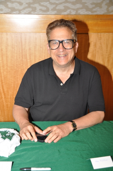 Photo Coverage: FORBIDDEN BROADWAY: COMES OUT SWINGING Cast Previews Album at Barnes & Noble! Image