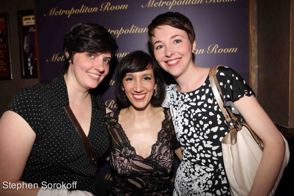 Photo Coverage: Gabrielle Stravelli Plays The Metropolitan Room 