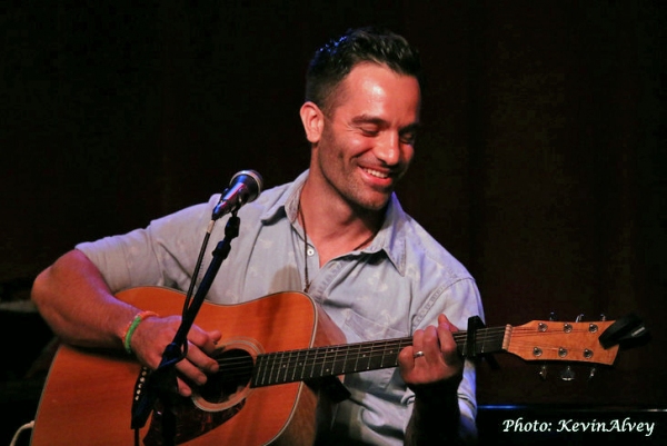 Photo Flash: Ramin Karimloo and More in VICTORIA SHAW: UNDER THE COVERS at Birdland Image