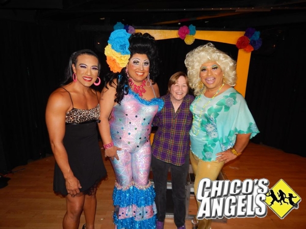 Photo Flash: George Lopez Visits CHICO'S ANGELS Image
