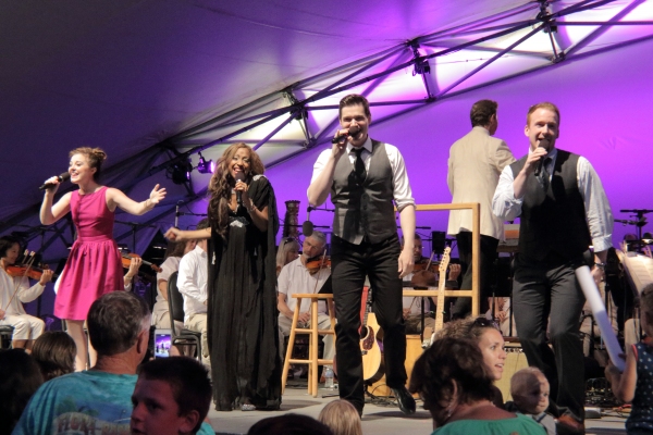 Photo Flash: N'Kenge Joins Indianapolis Symphony for 'CLASSIC FM' Concert Image