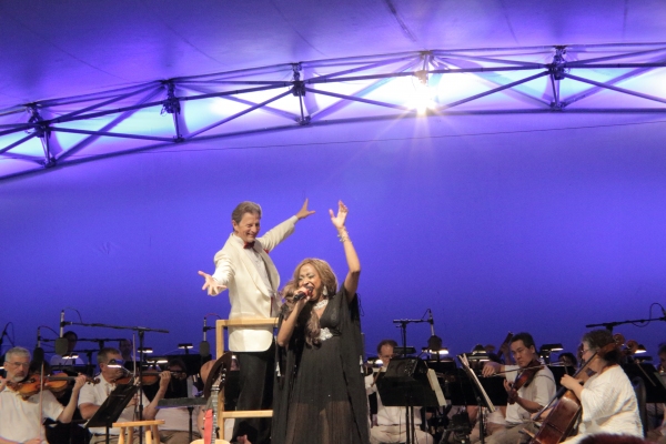 Photo Flash: N'Kenge Joins Indianapolis Symphony for 'CLASSIC FM' Concert Image