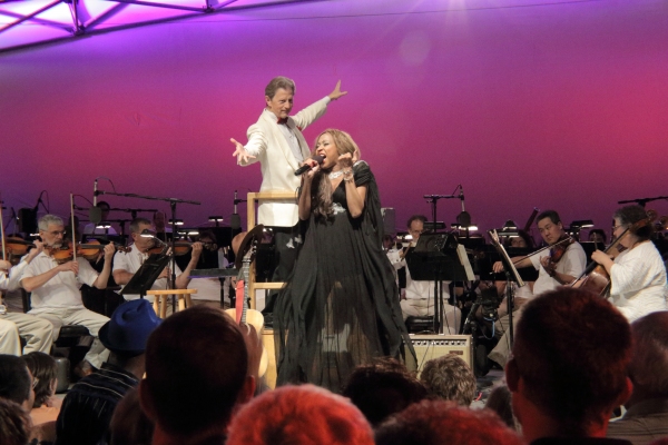 N''Kenge and the Indianapolis Symphony Photo