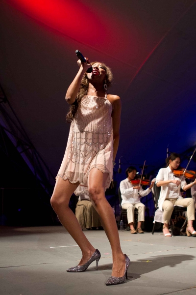 Photo Flash: N'Kenge Joins Indianapolis Symphony for 'CLASSIC FM' Concert Image