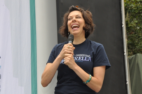 Photo Coverage: Casts of BULLETS, CINDERELLA, PHANTOM & More Visit BROADWAY IN BRYANT PARK! Image