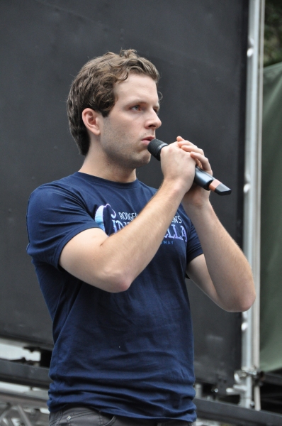 Photo Coverage: Casts of BULLETS, CINDERELLA, PHANTOM & More Visit BROADWAY IN BRYANT PARK! Image