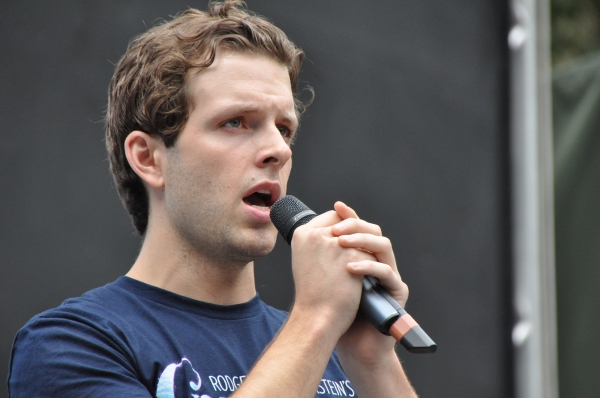 Photo Coverage: Casts of BULLETS, CINDERELLA, PHANTOM & More Visit BROADWAY IN BRYANT PARK! Image