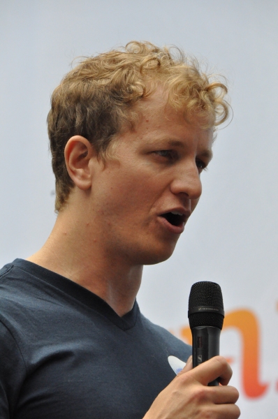 Photo Coverage: Casts of BULLETS, CINDERELLA, PHANTOM & More Visit BROADWAY IN BRYANT PARK! Image